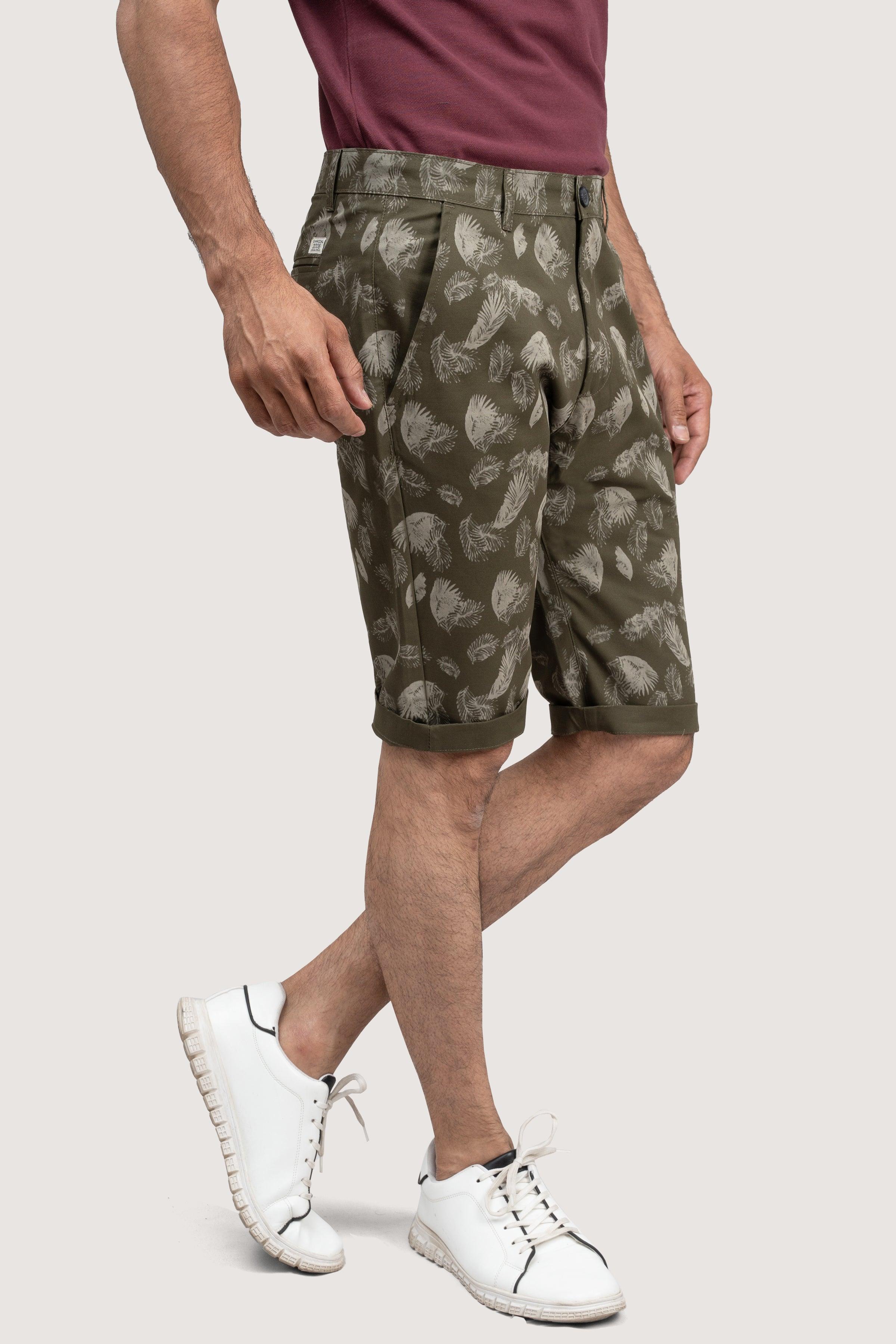 CROSS POCEKT PRINTED REGULAR FIT SHORTS OLIVE - Image 4