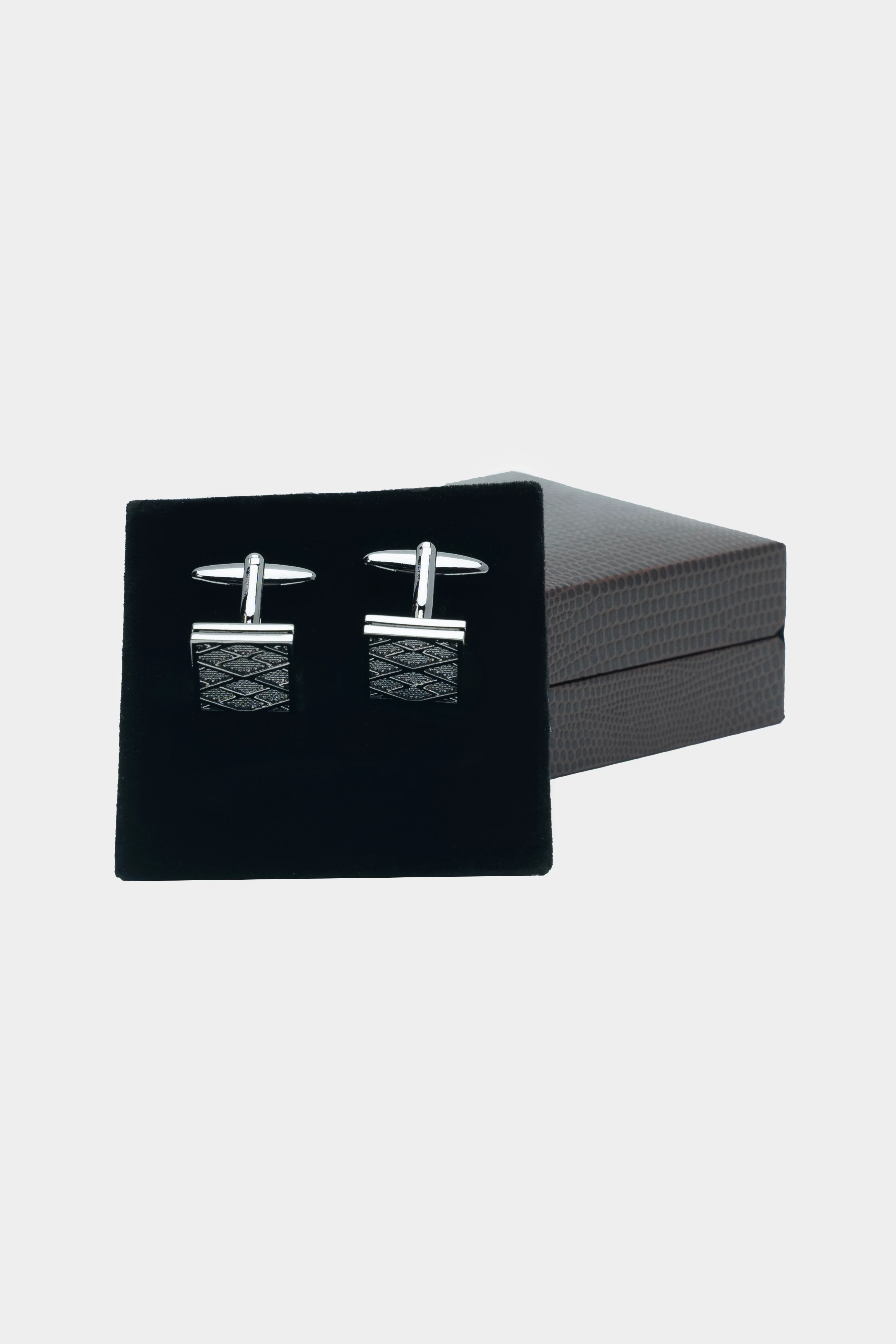 CUFFLINKS - Image 3