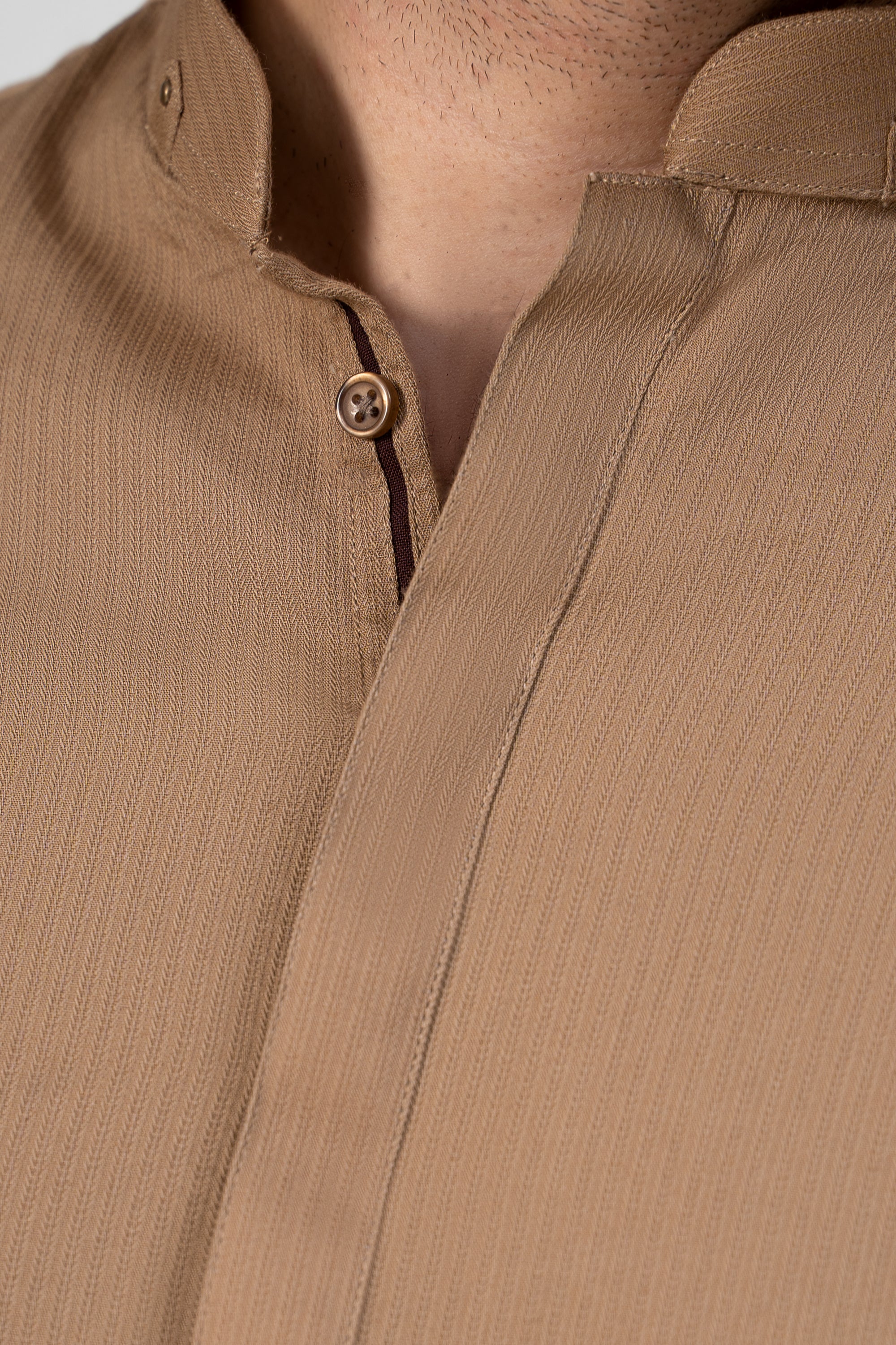 SELF DOBBY KURTA PAJAMA KHAKI - Image 5