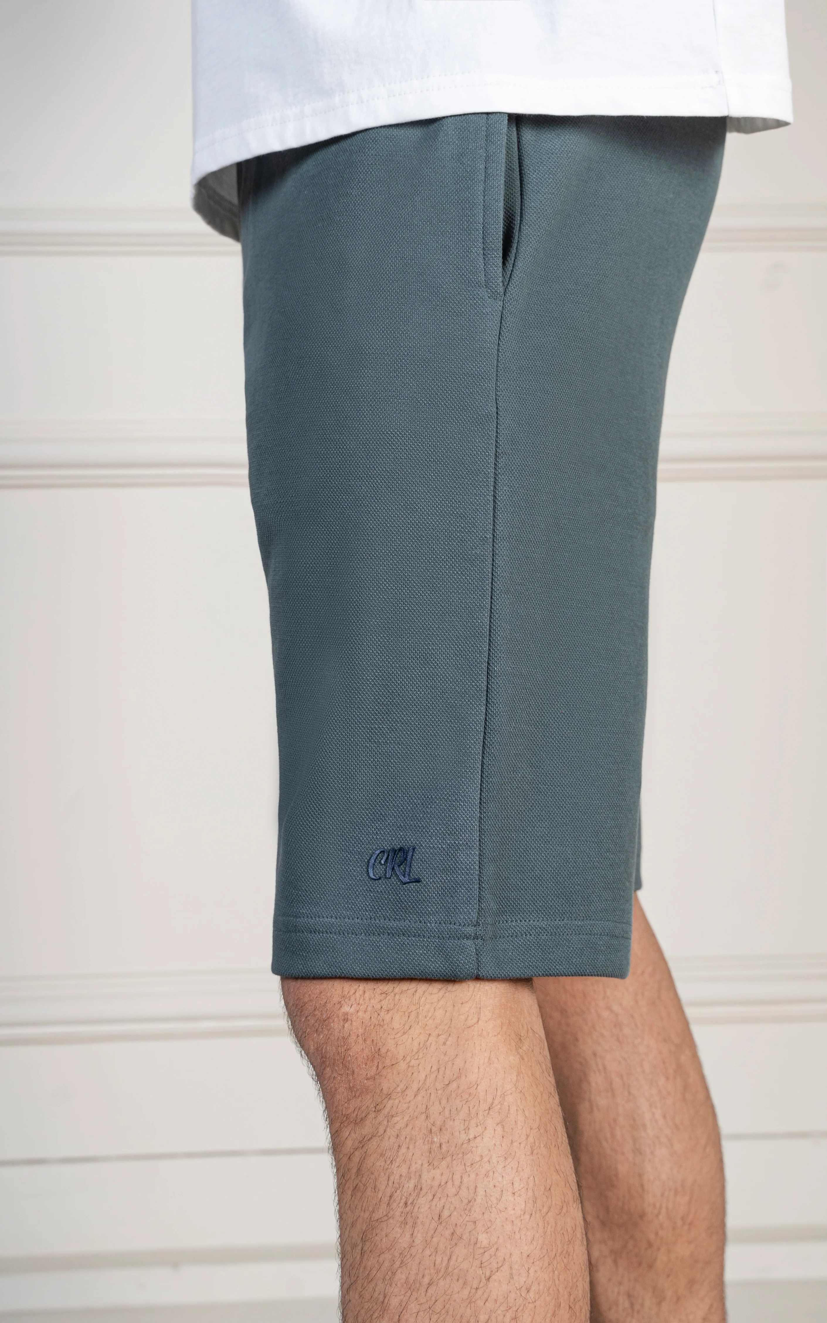 SLIM FIT PIQUE INTERLOCK SHORT SEA GREEN - Image 3