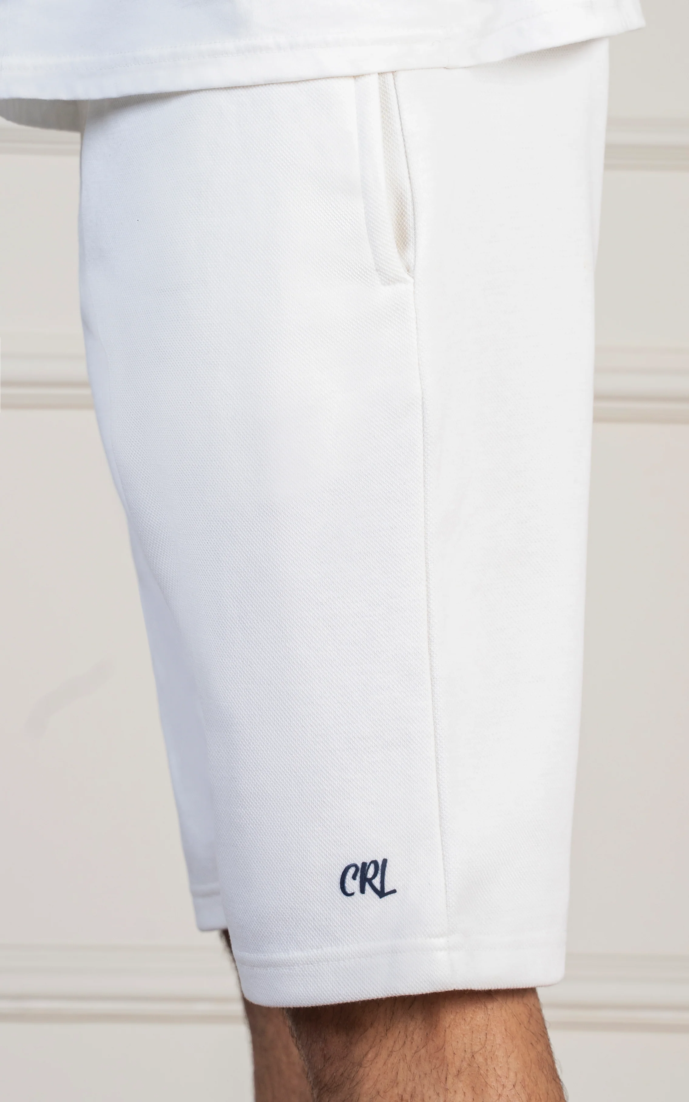 SLIM FIT PIQUE INTERLOCK SHORT WHITE - Image 5